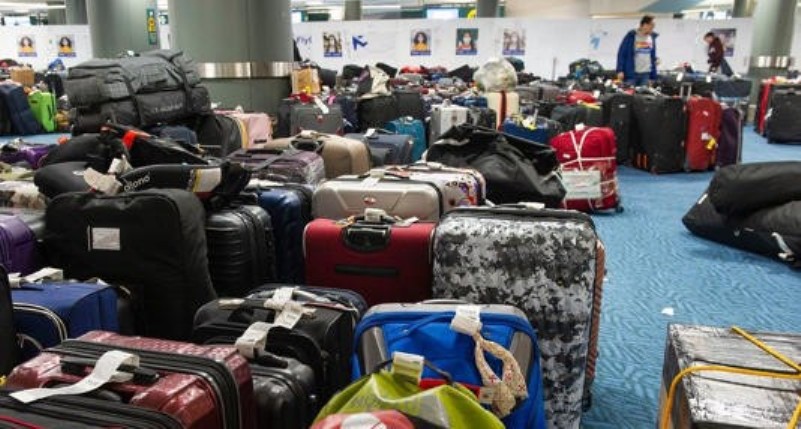 Everything Vancouver travellers need to know about lost and delayed luggage right now