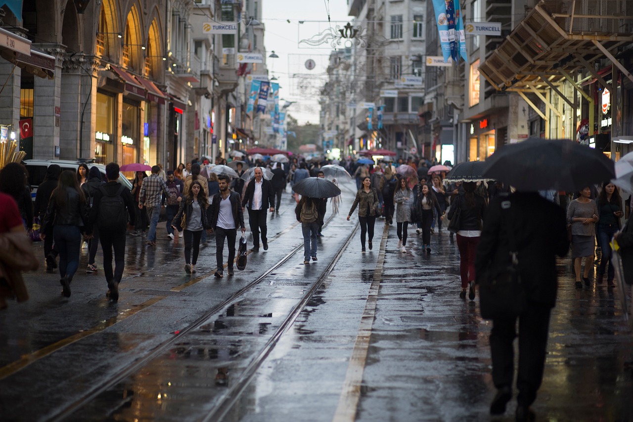 Heavy rain, wind and snow to hit parts of B.C., prompting warnings