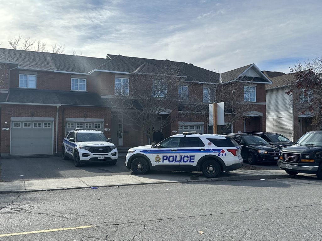 Two adults, four children found dead in Ottawa suburb, homicide unit investigating