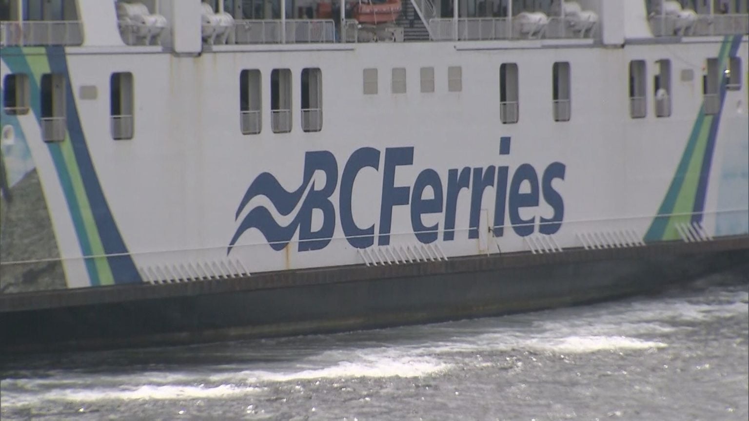 BC Ferries having record summer; union claims maintenance rushed