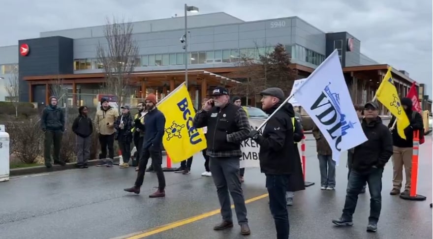 Community picket line at Canada Post YVR processing centre