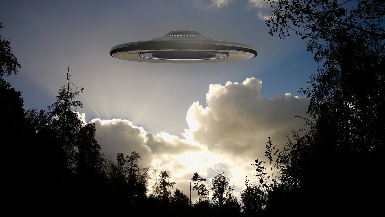 加國科學家建議研究UFO
