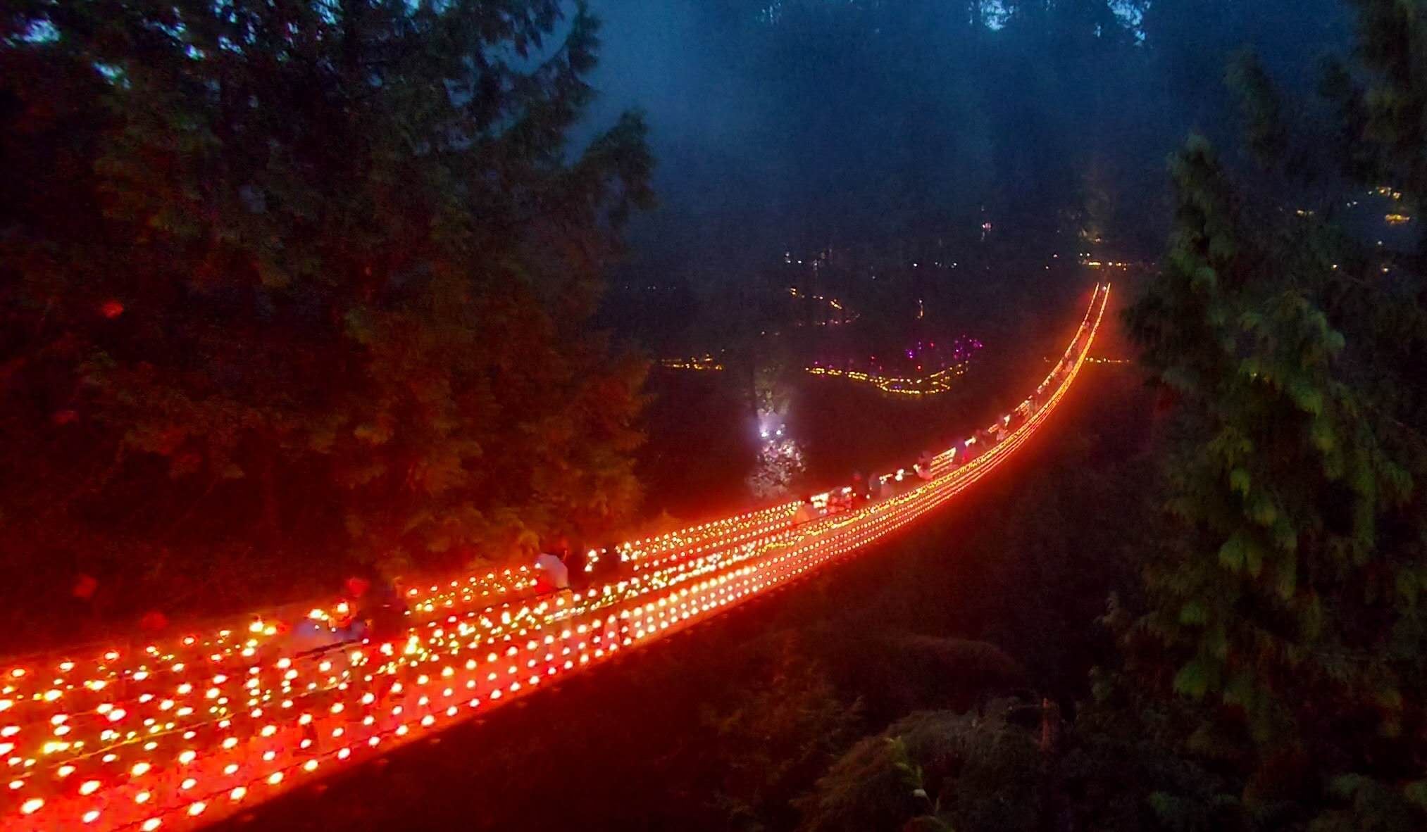 去卡皮拉諾吊橋公園走走吧