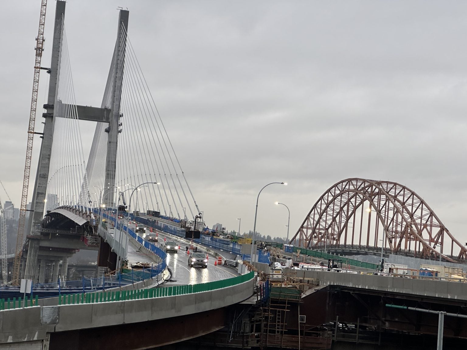 Pattullo Bridge to close southbound overnight