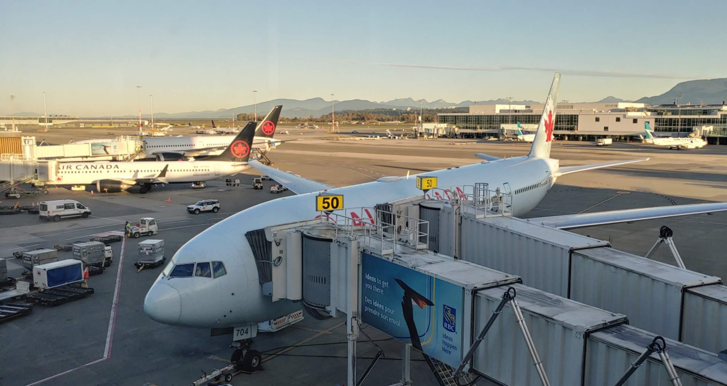 伊朗局勢讓機票價格漲兩成