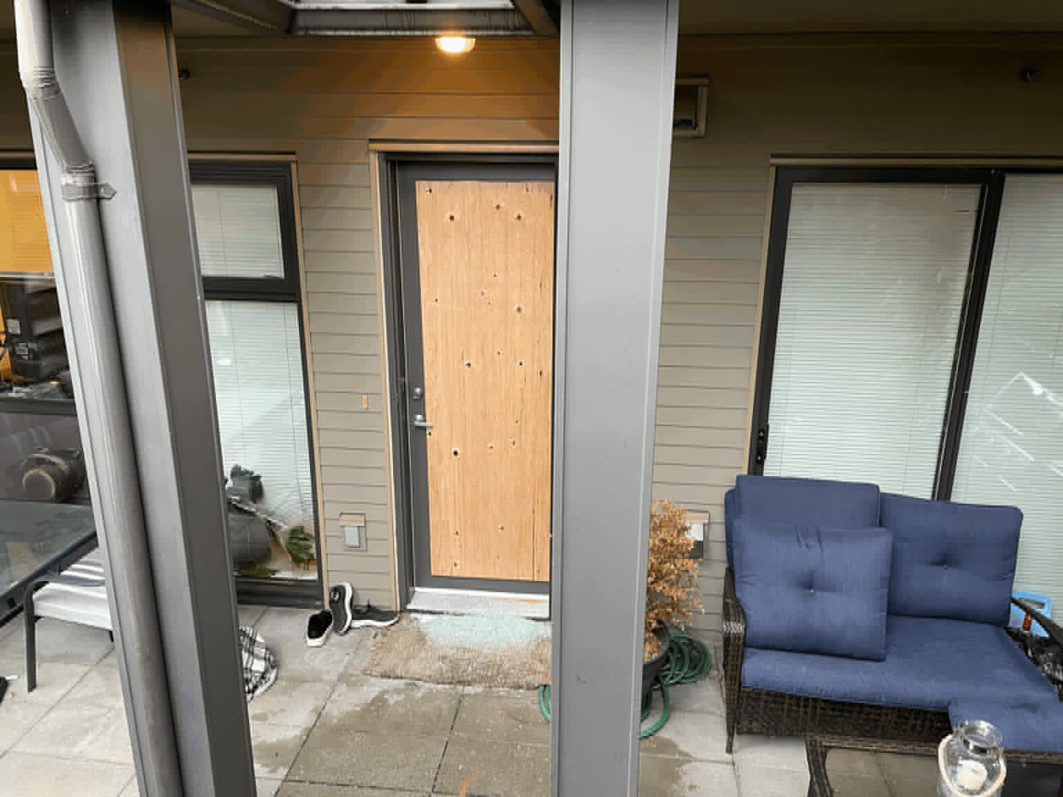 VPD fatally shoots suspect after violent home invasion, hostage-taking