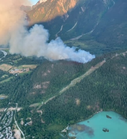 Out-of-control wildfire prompts evacuation order, alerts around Pemberton area